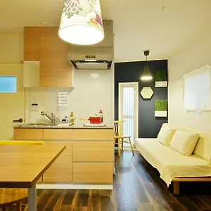 https://konpeito-house.hotels-osaka.net